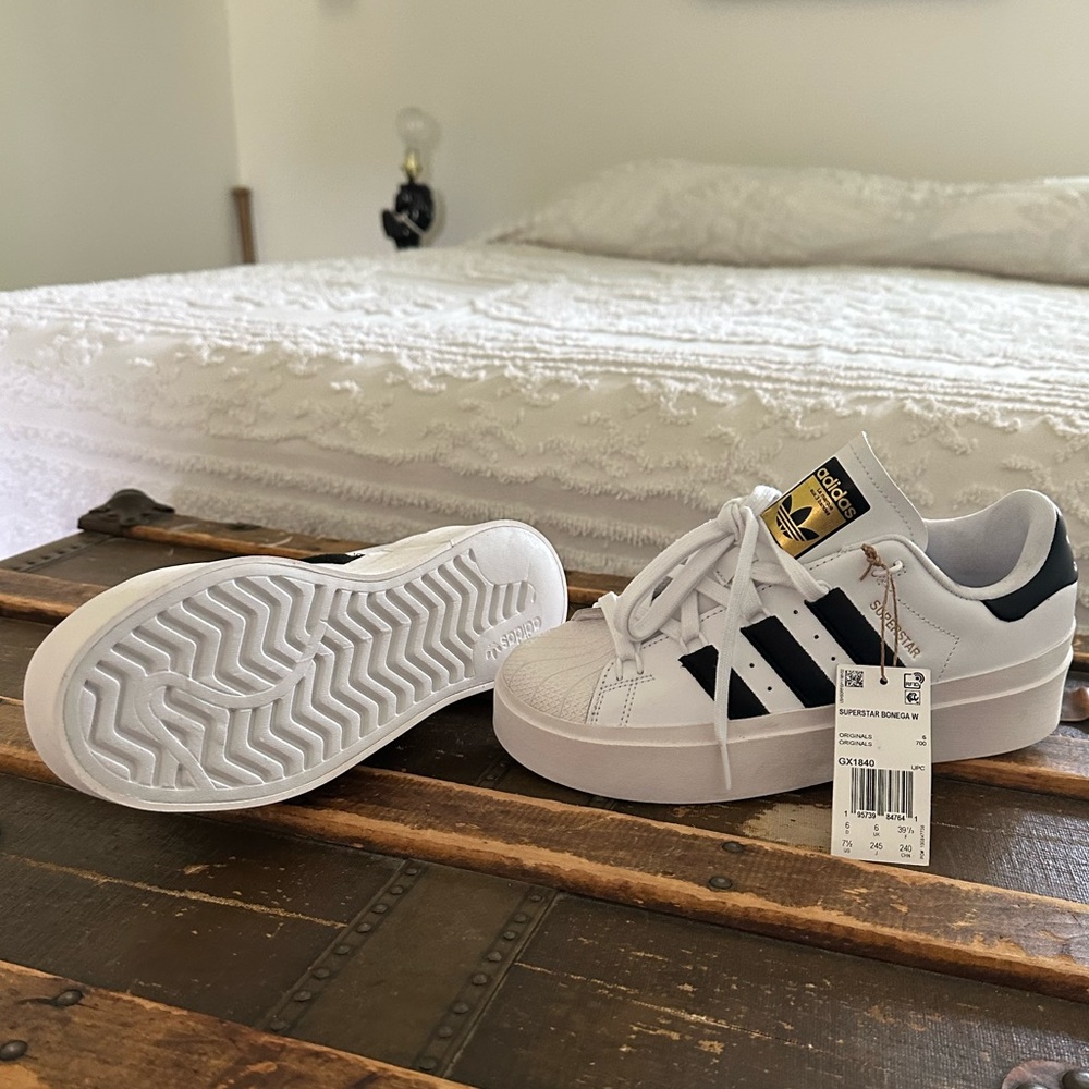 Adidas Superstar Bonega Platform